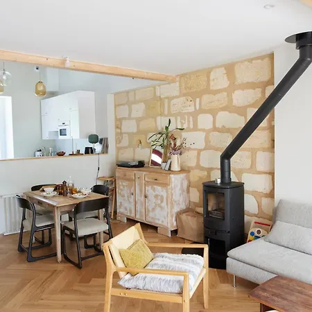 Tatil Evi Bright House With Terrace In